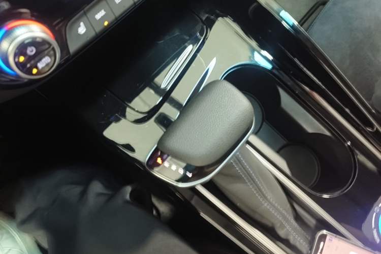 Used Buick Velite 6 2020 Plug-in Hybrid Connected Smart Edition Gear Lever