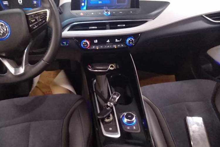 Used Buick Velite 6 2020 Plug-in Hybrid Connected Smart Model Gear Lever