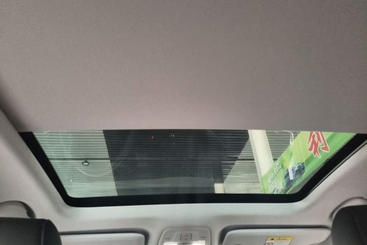 Used Buick Velite 6 2020 Plug-in Hybrid Connected Smart Edition Headliner