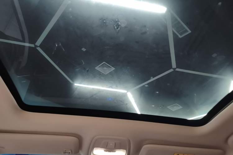 Used Buick Velite 6 2020 Plug-in Hybrid Connected Smart Edition Headliner