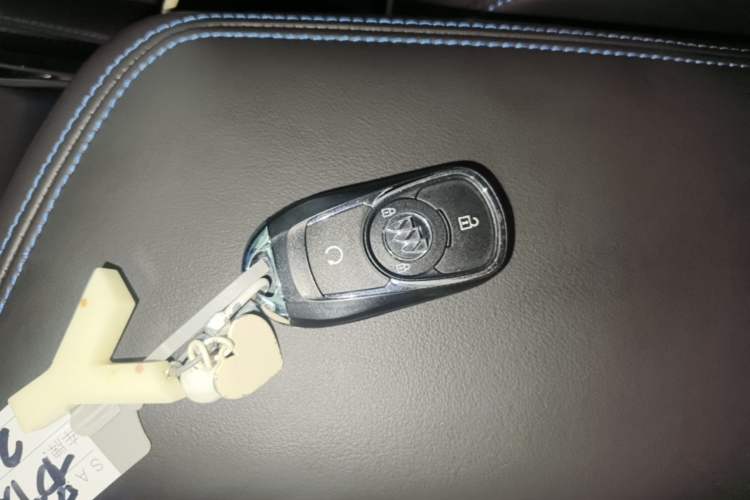 Used Buick Velite 6 2020 Plug-in Hybrid Connected Smart Edition Interior 1