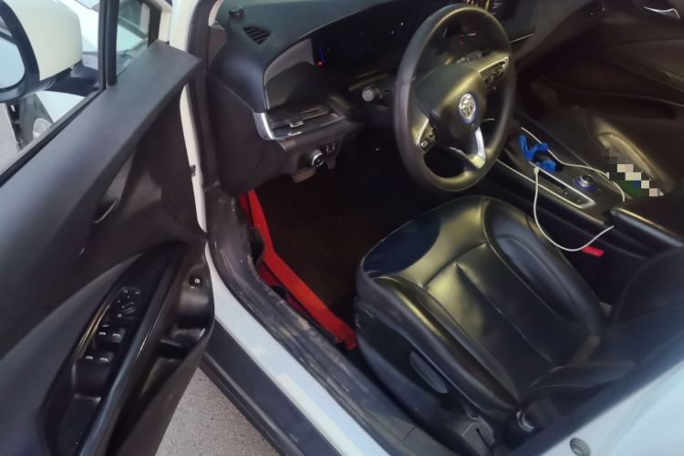 Used Buick Velite 6 2020 Plug-in Hybrid Connected Fashion Model Interior 3