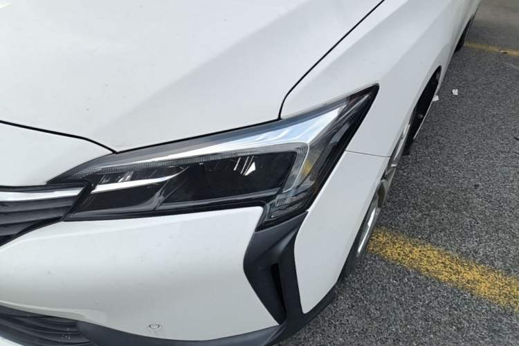 Used Buick Velite 6 2020 Plug-in Hybrid Connected Smart Model Left Front Headlight