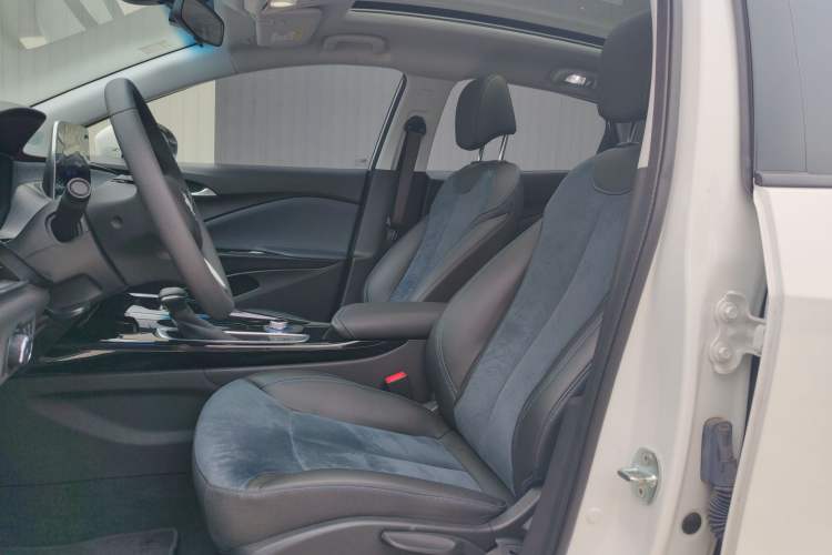 Used Buick Velite 6 2020 Plug-in Hybrid Connected Smart Edition Left Front Seat