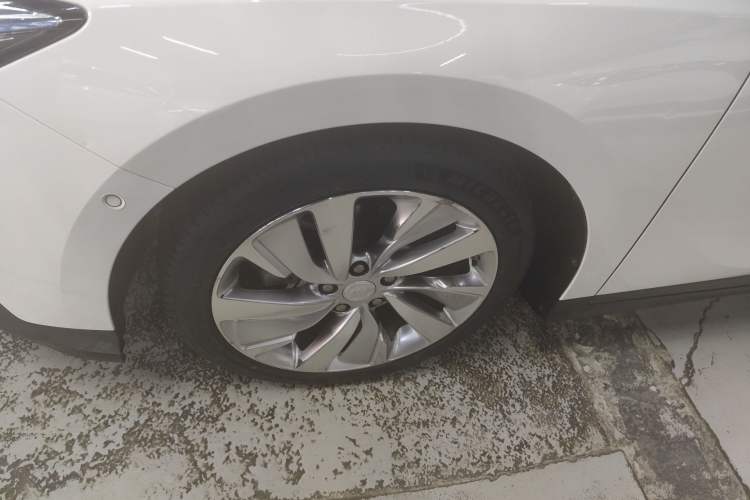 Used Buick Velite 6 2020 Plug-in Hybrid Connected Smart Model Left Front Wheel Hub