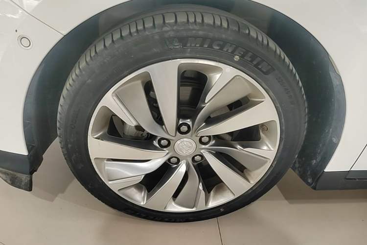 Used Buick Velite 6 2020 Plug-in Hybrid Connected Smart Model Left Front Wheel Hub
