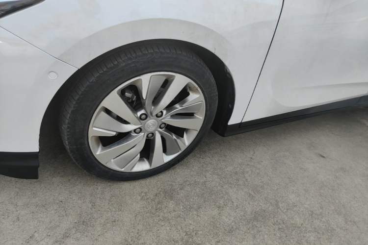 Used Buick Velite 6 2020 Plug-in Hybrid Connected Smart Model Left Front Wheel Hub