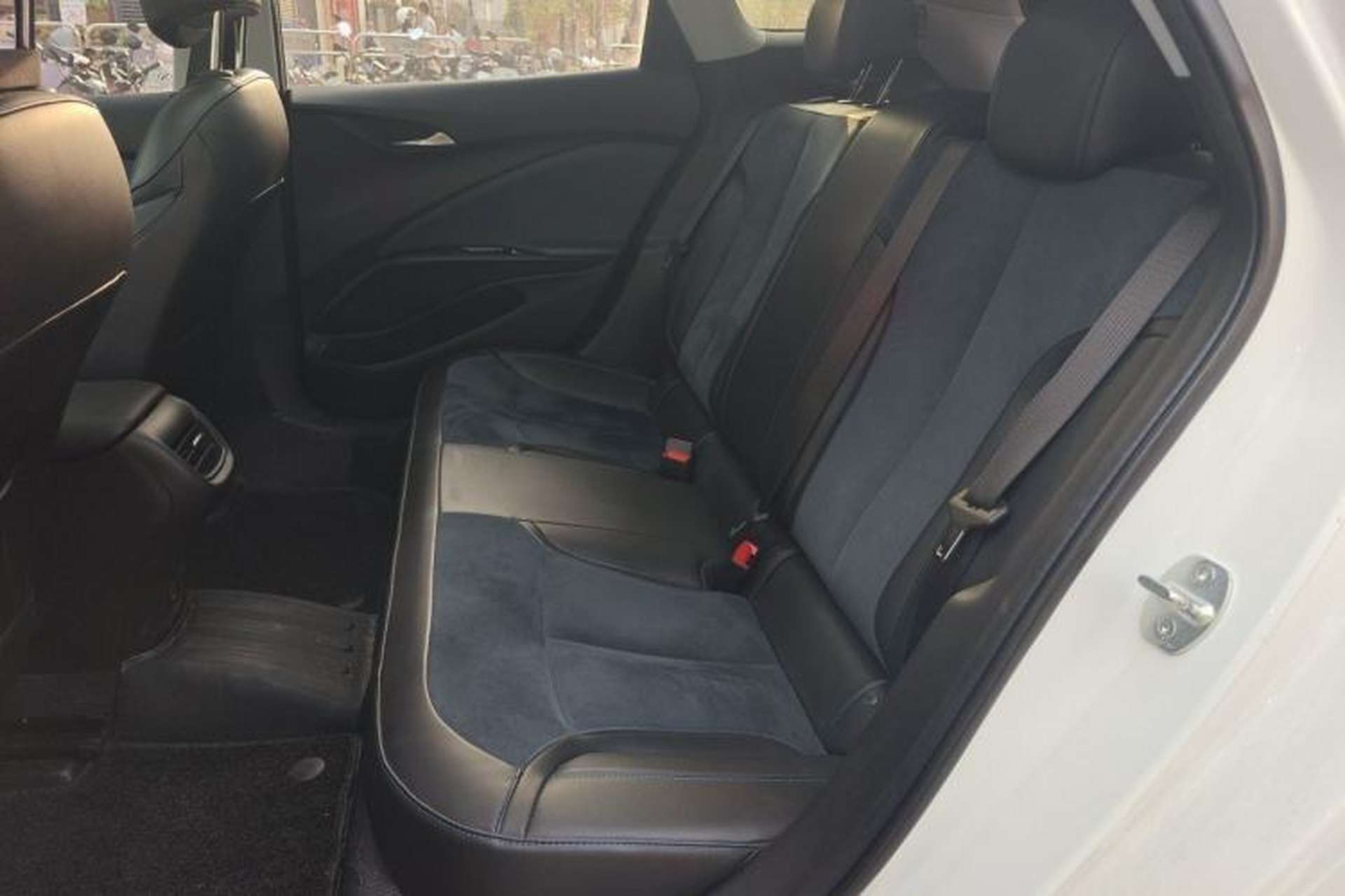 Used Buick Velite 6 2020 Plug-in Hybrid Connected Smart Edition Left Rear Seat