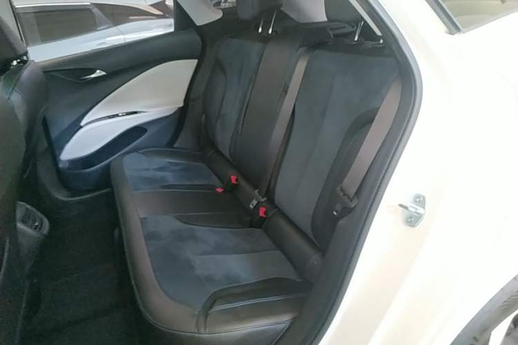 Used Buick Velite 6 2020 Connected Smart Enjoyment PLUS Left Rear Seat