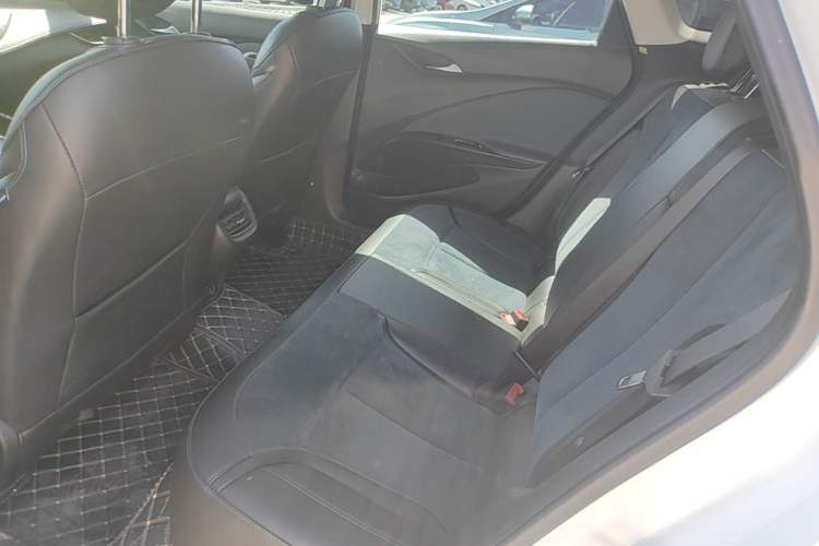 Used Buick Velite 6 2020 Plug-in Hybrid Connected Smart Edition Left Rear Seat