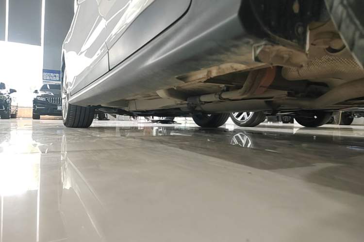 Used Buick Velite 6 2020 Plug-in Hybrid Connected Smart Model Left Side Sill