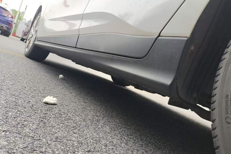 Used Buick Velite 6 2020 Plug-in Hybrid Connected Smart Model Left Side Sill