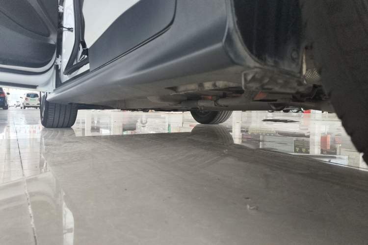 Used Buick Velite 6 2020 Plug-in Hybrid Connected Smart Edition Left Side Sill