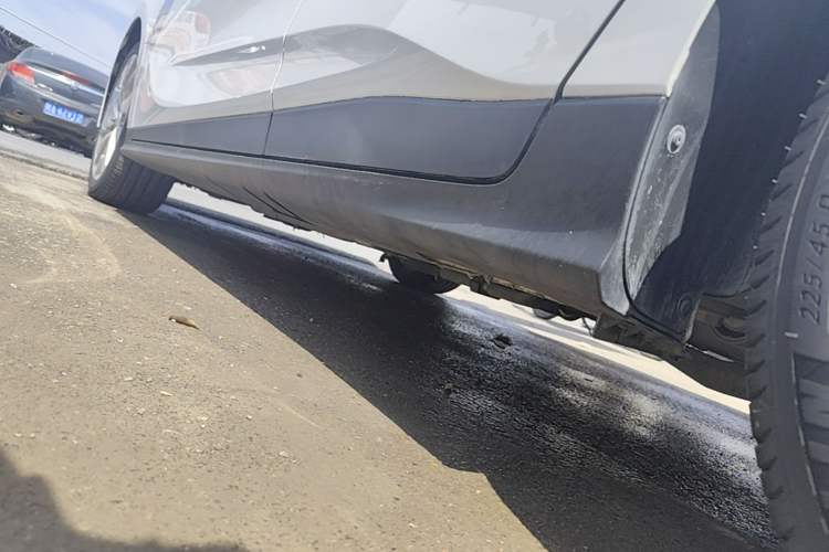 Used Buick Velite 6 2020 Plug-in Hybrid Connected Smart Model Left Side Sill
