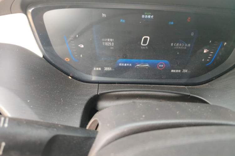 Used Buick Velite 6 2020 Plug-in Hybrid Connected Fashion Model Odometer Close Up