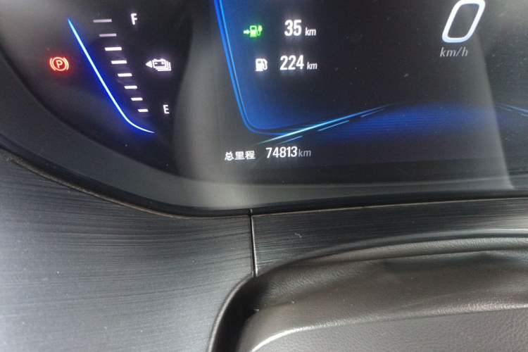 Used Buick Velite 6 2020 Plug-in Hybrid Connected Smart Edition Odometer Close Up