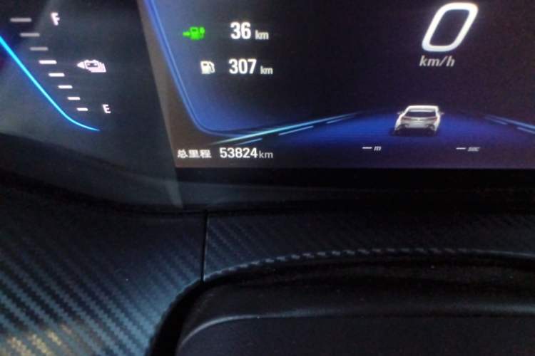 Used Buick Velite 6 2020 Plug-in Hybrid Connected Smart Model Odometer Close Up