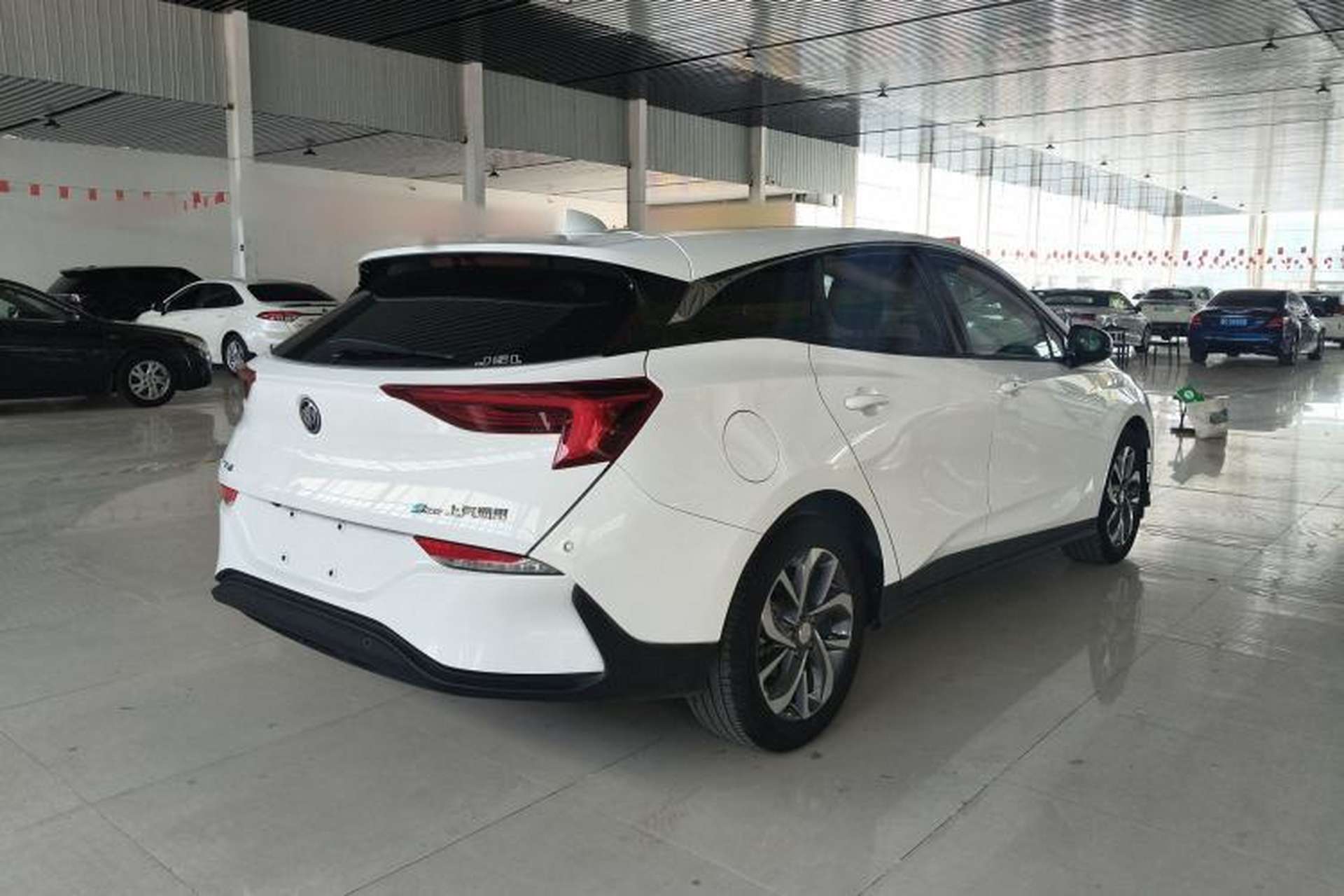 Used Buick Velite 6 2020 Plug-in Hybrid Connected Smart Edition Rear Right 45 Deg