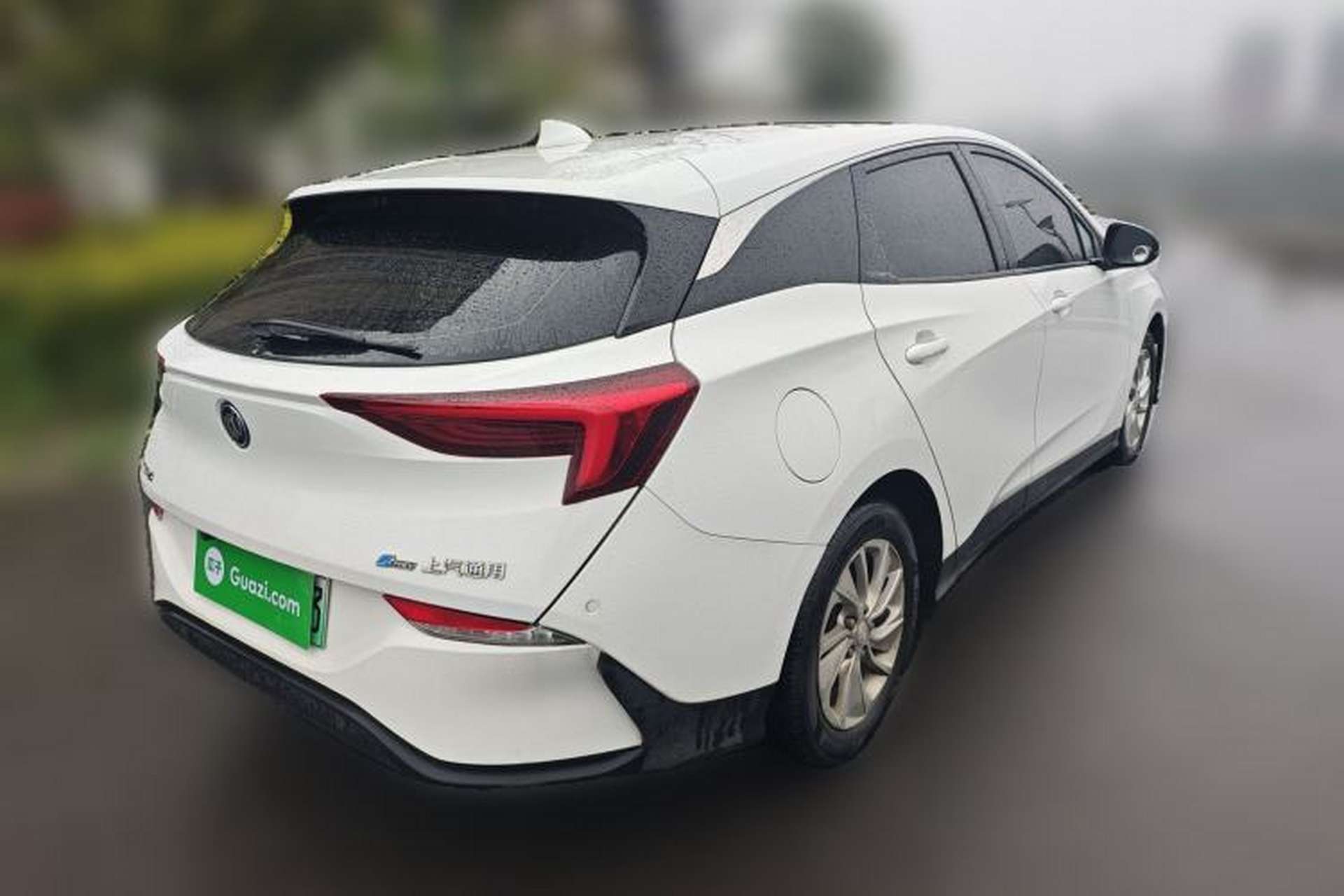 Used Buick Velite 6 2020 Plug-in Hybrid Connected Fashion Model Rear Right 45 Deg