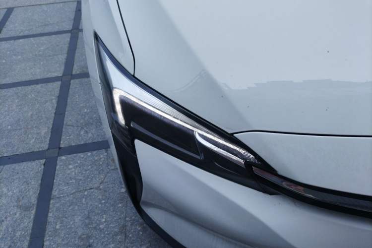 Used Buick Velite 6 2020 Connected Smart Enjoyment PLUS Right Front Headlight