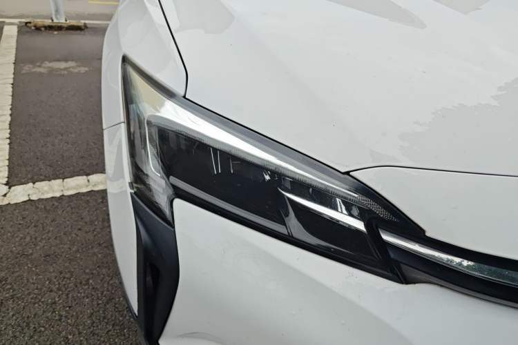 Used Buick Velite 6 2020 Connected Smart Enjoyment PLUS Right Front Headlight