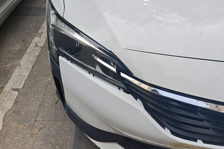 Used Buick Velite 6 2020 Plug-in Hybrid Connected Fashion Model Right Front Headlight