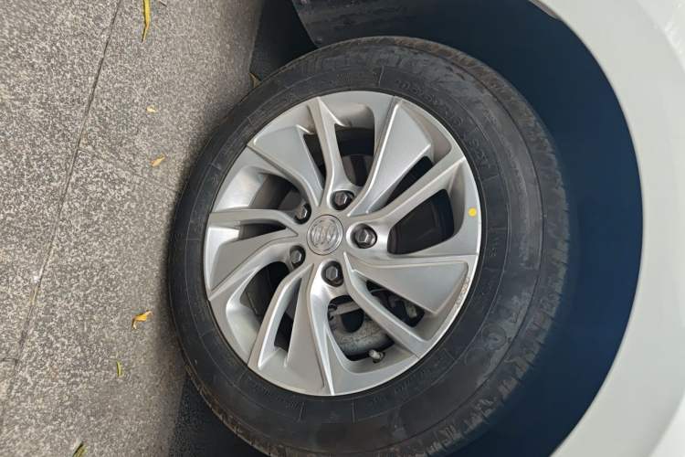 Used Buick Velite 6 2020 Plug-in Hybrid Connected Fashion Model Right Front Wheel Hub