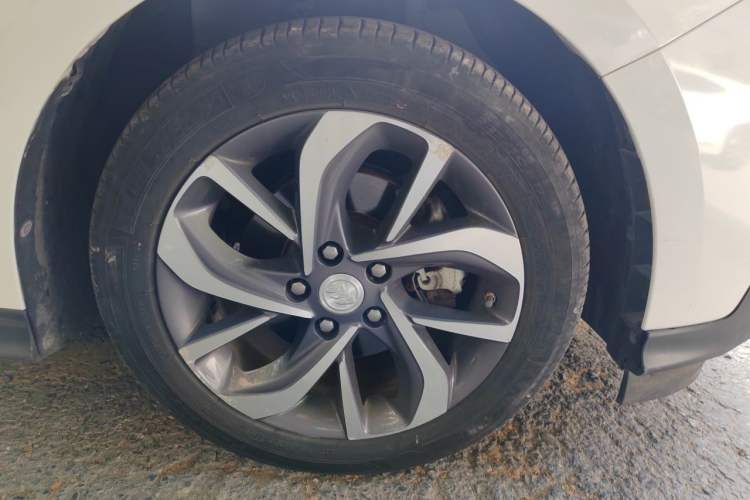 Used Buick Velite 6 2020 Plug-in Hybrid Connected Smart Edition Right Front Wheel Hub