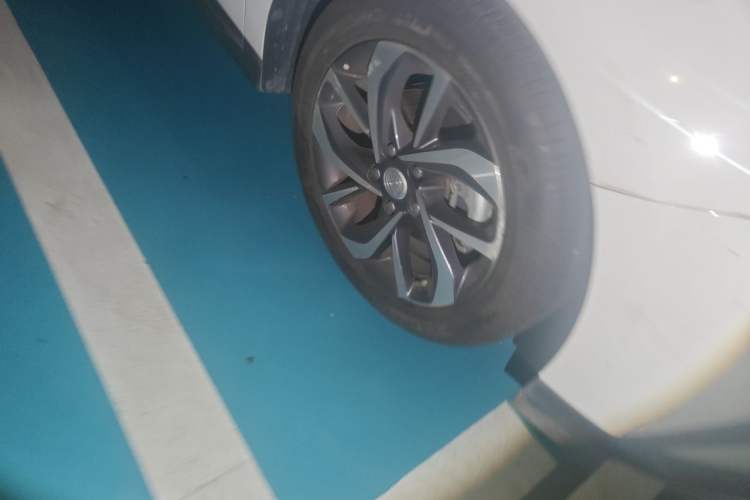 Used Buick Velite 6 2020 Plug-in Hybrid Connected Smart Edition Right Front Wheel Hub