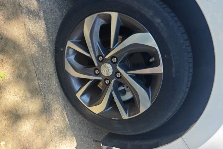 Used Buick Velite 6 2020 Plug-in Hybrid Connected Smart Edition Right Front Wheel Hub