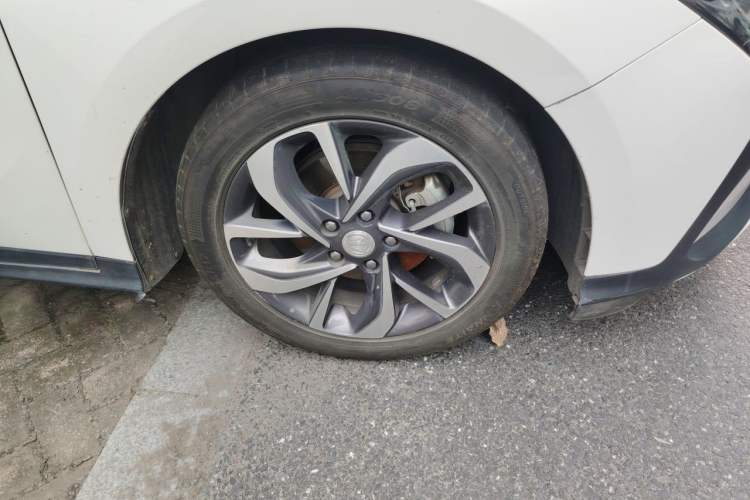 Used Buick Velite 6 2020 Plug-in Hybrid Connected Smart Edition Right Front Wheel Hub