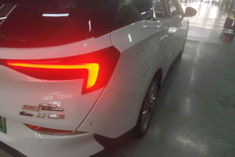 Used Buick Velite 6 2020 Plug-in Hybrid Connected Smart Model Right Rear Taillight