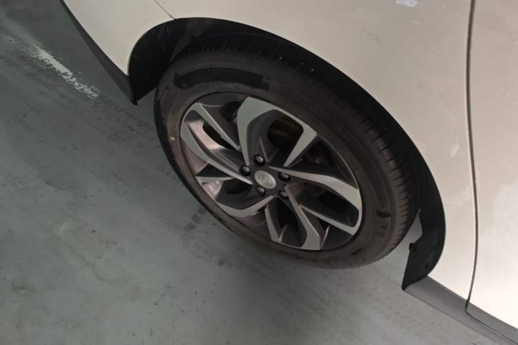 Used Buick Velite 6 2020 Plug-in Hybrid Connected Smart Edition Right Rear Wheel Hub