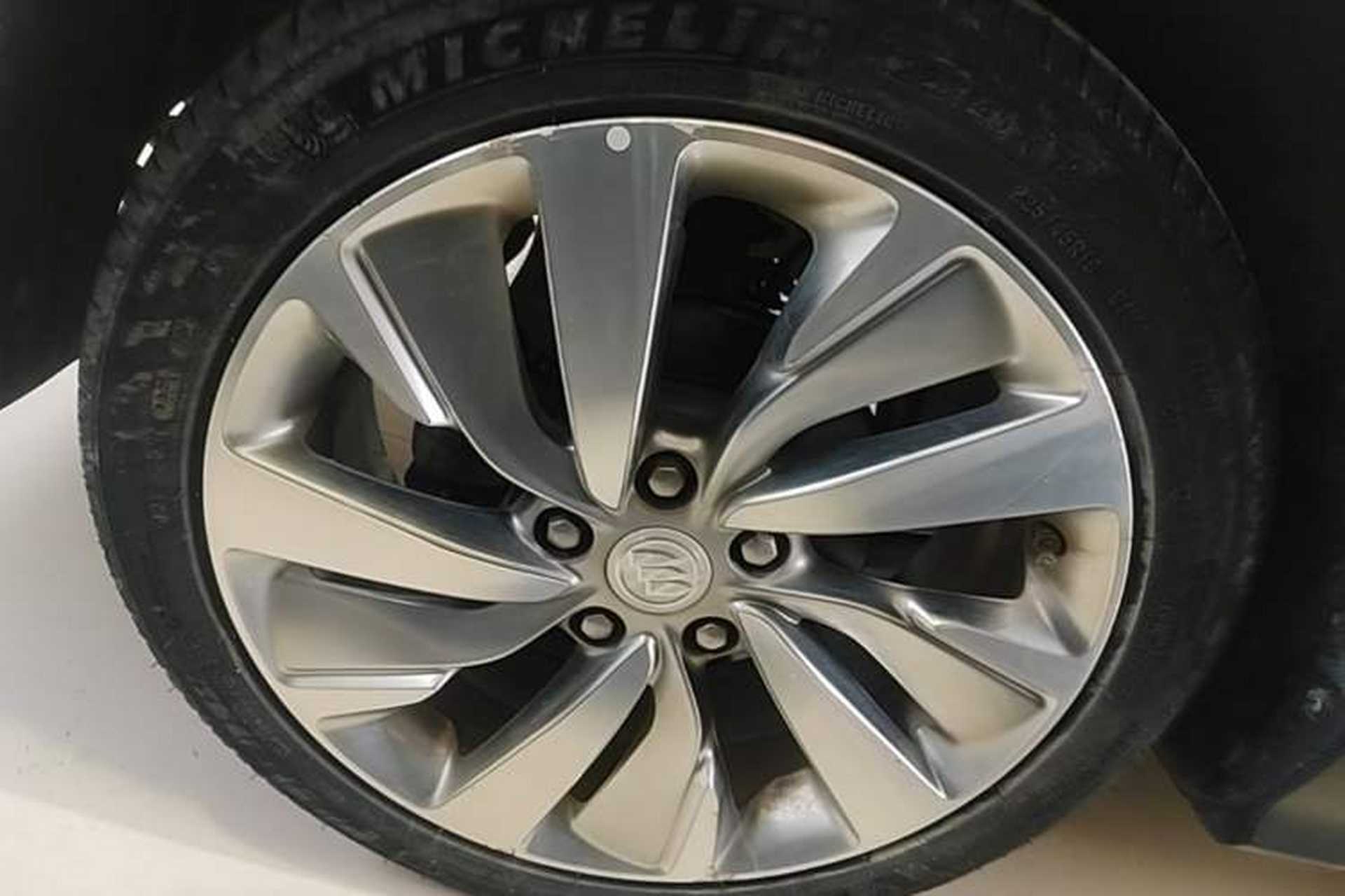 Used Buick Velite 6 2020 Plug-in Hybrid Connected Smart Model Right Rear Wheel Hub