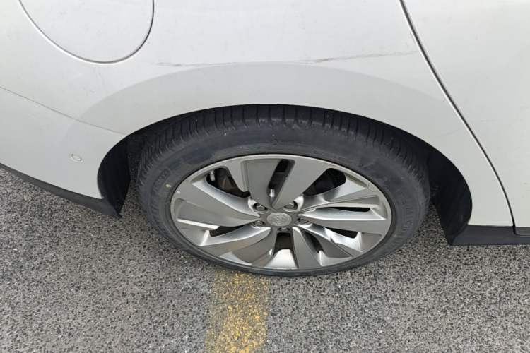 Used Buick Velite 6 2020 Plug-in Hybrid Connected Smart Model Right Rear Wheel Hub