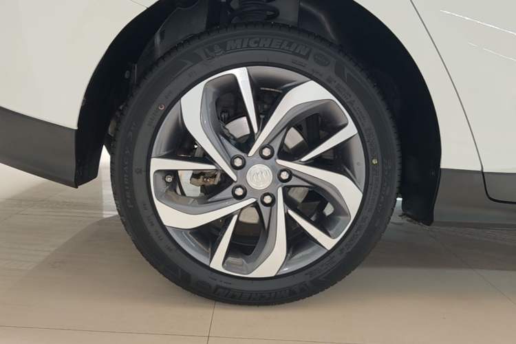 Used Buick Velite 6 2020 Plug-in Hybrid Connected Smart Edition Right Rear Wheel Hub