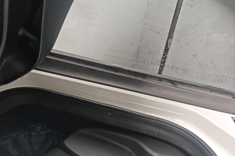 Used Buick Velite 6 2020 Plug-in Hybrid Connected Smart Edition Right Side Sill
