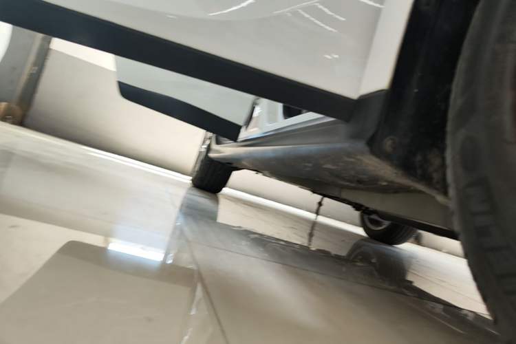 Used Buick Velite 6 2020 Plug-in Hybrid Connected Smart Edition Right Side Sill