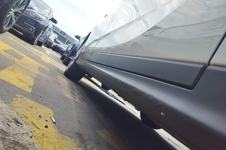 Used Buick Velite 6 2020 Plug-in Hybrid Connected Smart Model Right Side Sill