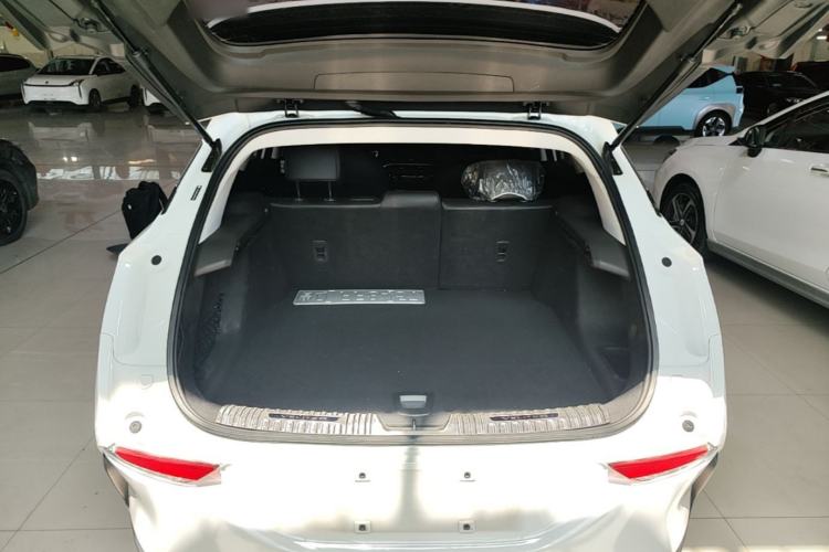 Used Buick Velite 6 2020 Plug-in Hybrid Connected Smart Edition Trunk
