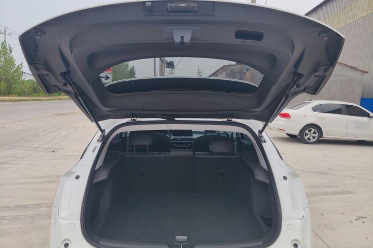 Used Buick Velite 6 2020 Plug-in Hybrid Connected Smart Edition Trunk