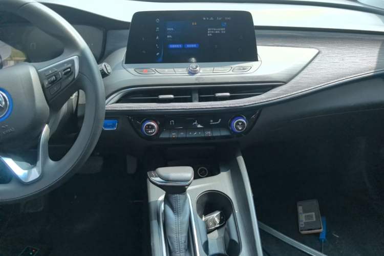 Used Buick Velite 6 2021 Connected & Shared PLUS Audio And AC Panel
