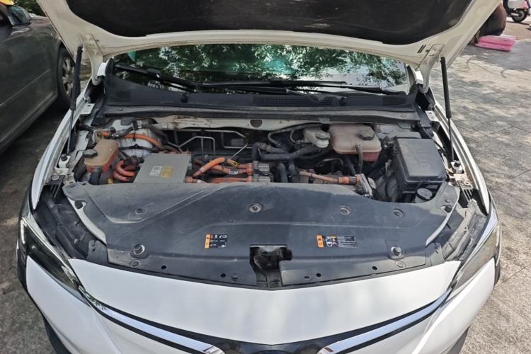 Used Buick Velite 6 2021 Connected & Shared PLUS Engine Bay