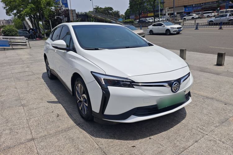 Used Buick Velite 6 2021 Connected & Shared PLUS Front Right 45 Deg