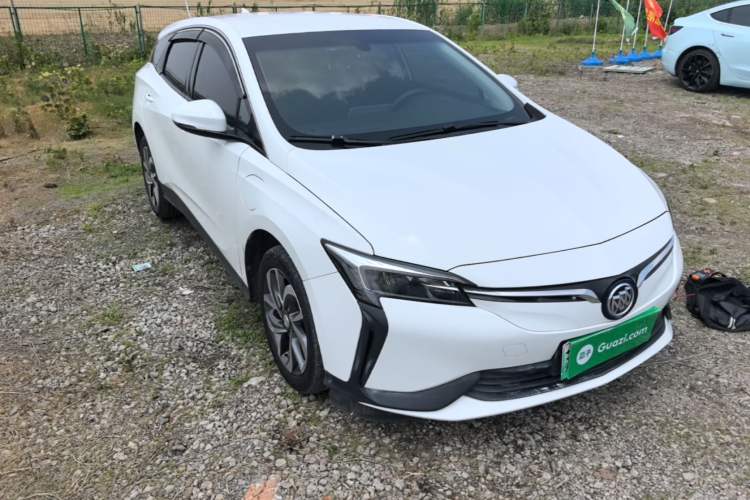 Used Buick Velite 6 2021 Connected & Shared PLUS Front Right 45 Deg