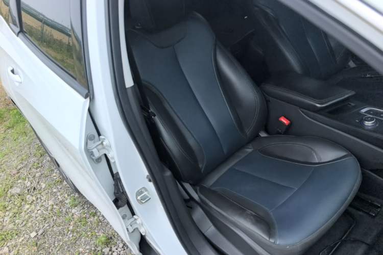 Used Buick Velite 6 2021 Connected & Shared PLUS Right Front Seat