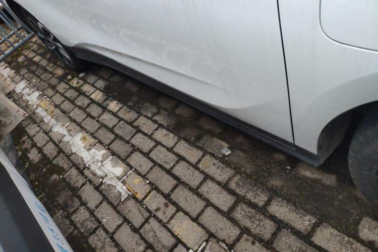 Used Buick Velite 6 2021 Connected & Shared PLUS Right Side Sill