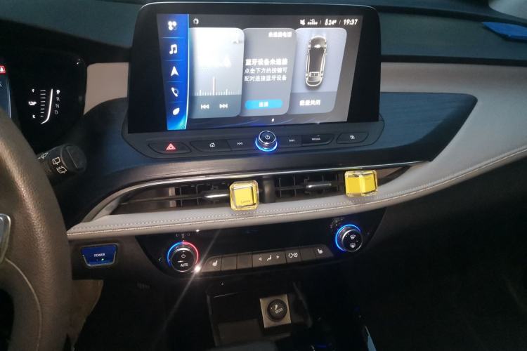 Used Buick Velite 6 2022 Connected Intelligence PLUS Version Audio And AC Panel