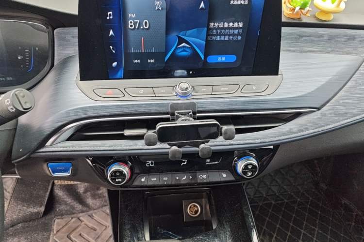 Used Buick Velite 6 2022 Plug-in Hybrid Connected Smart Edition Audio And AC Panel