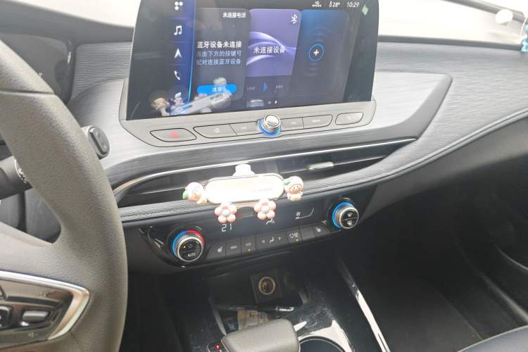 Used Buick Velite 6 2022 Plug-in Hybrid Connected Fashion Model Audio And AC Panel